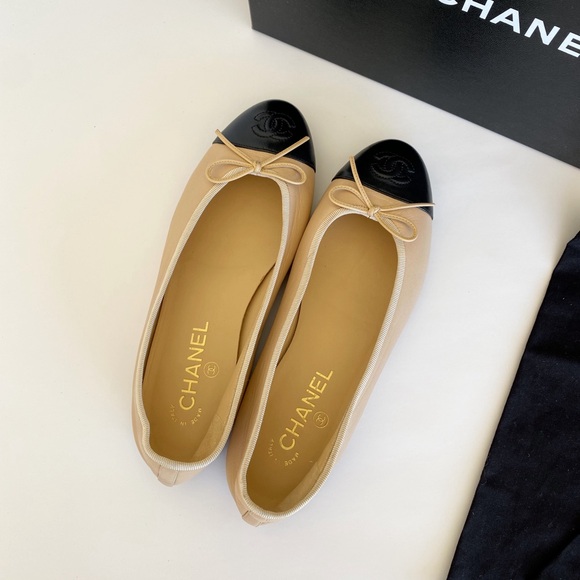 Chanel Ballerina flats beige cap toe flats shoes - Picture 9 of 11